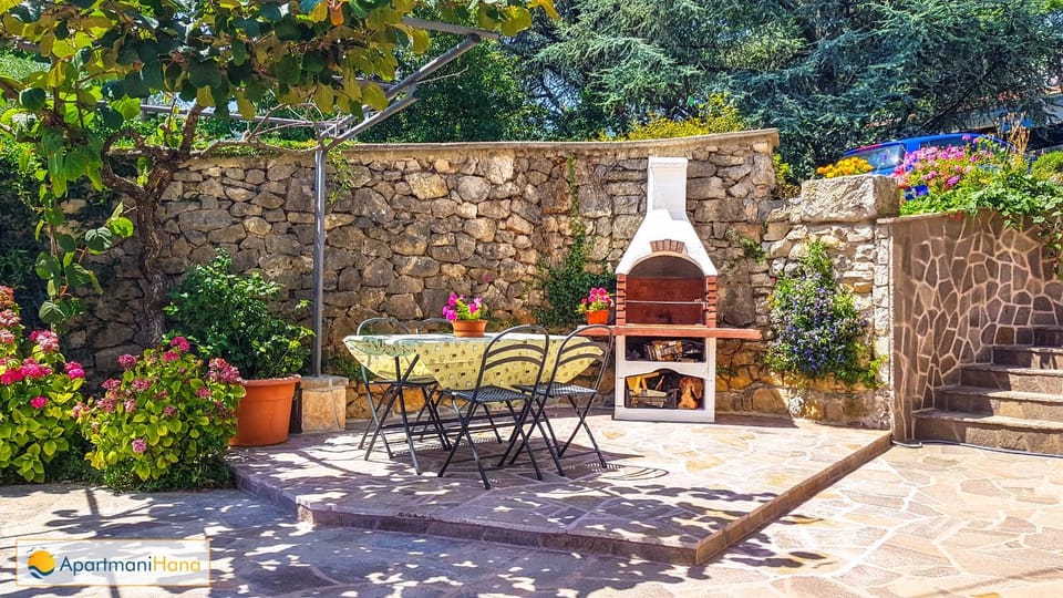 Patio, BBQ facilities, Garden, Balcony/Terrace, On site