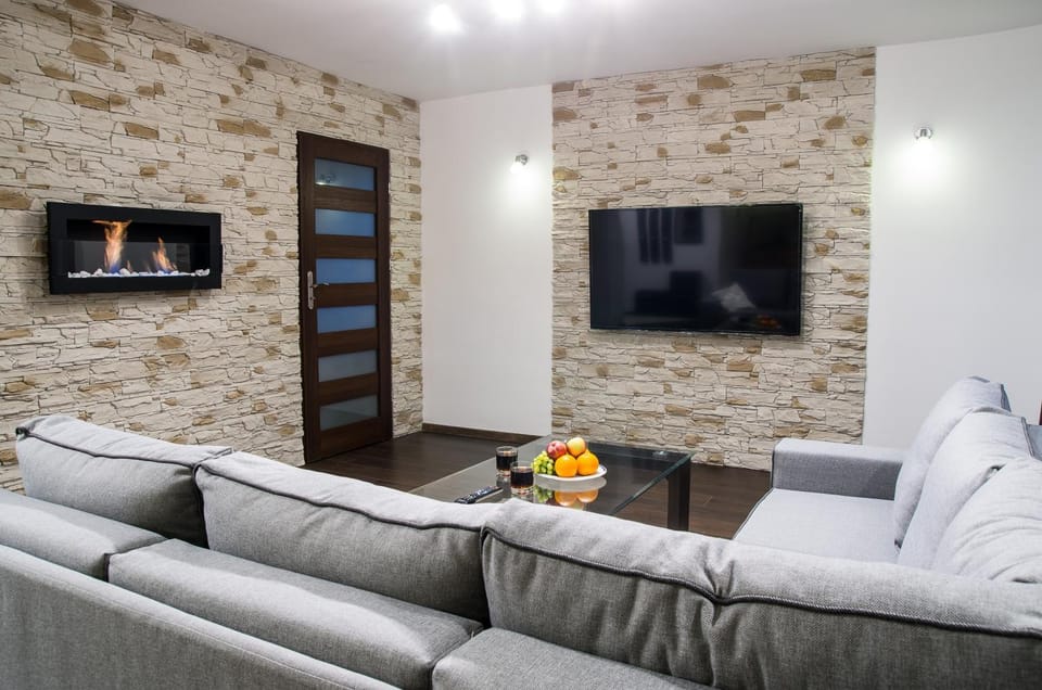 TV and multimedia, Photo of the whole room, Seating area