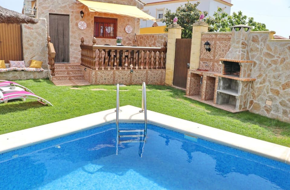 BBQ facilities, Garden, Swimming pool