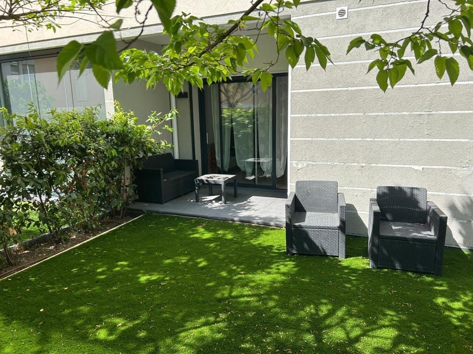 Secret Garden Apartment in Cannes
