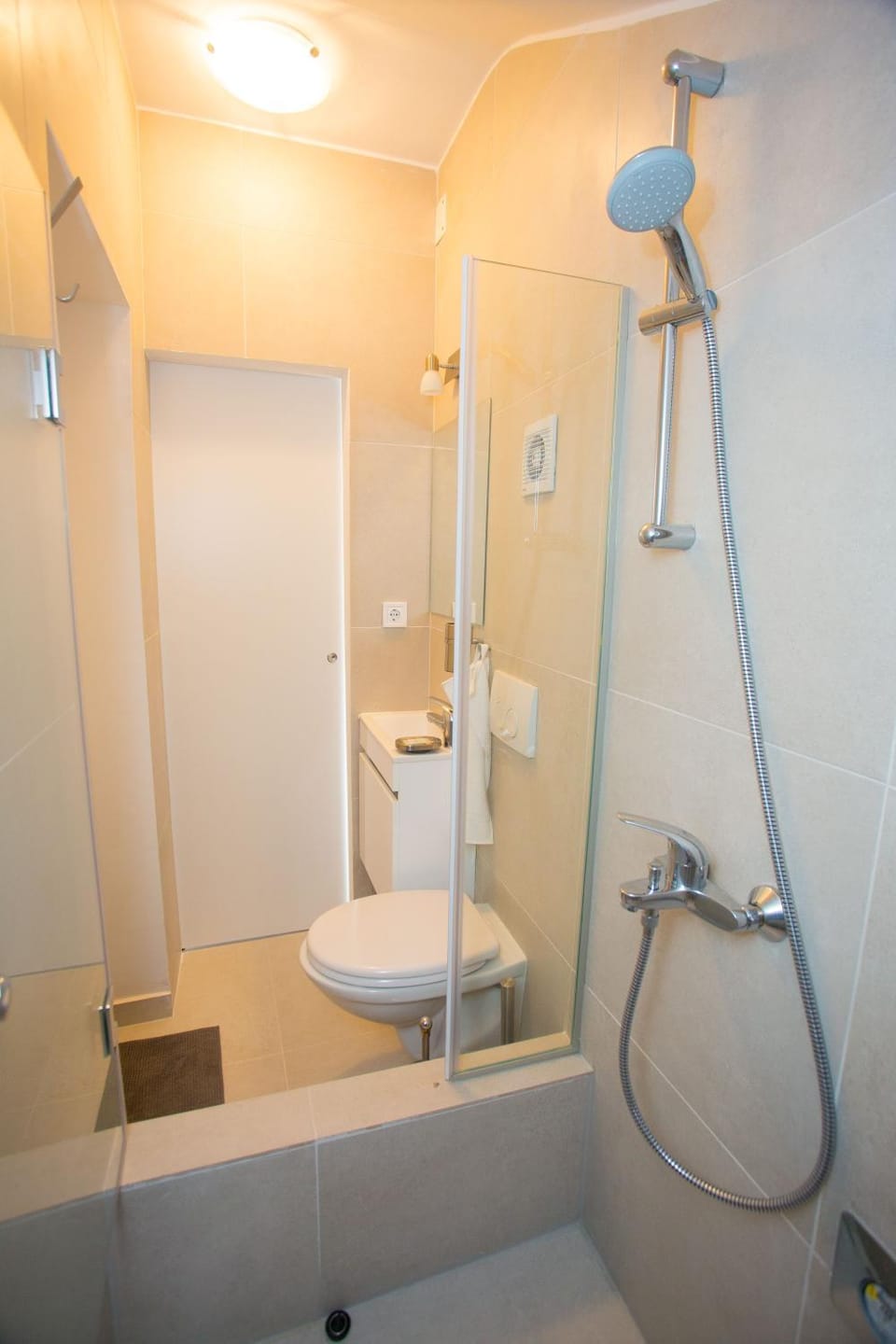 Toilet, Bathroom