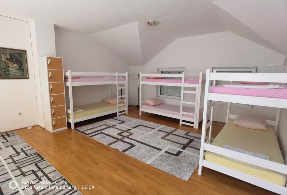 Photo of the whole room, bunk bed