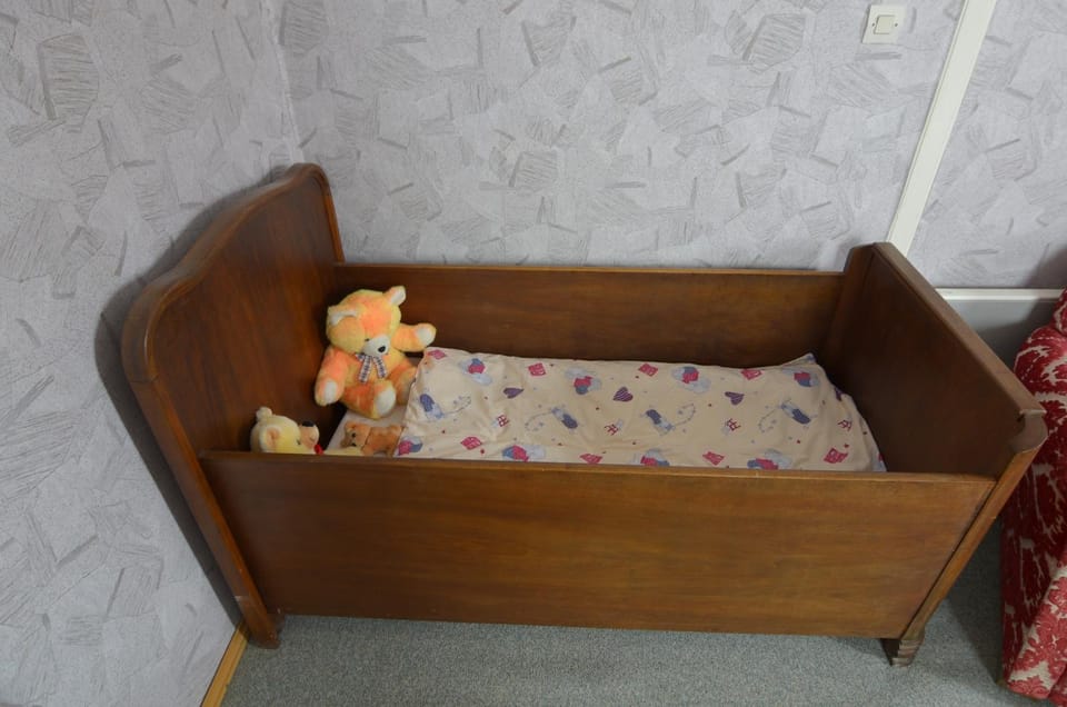 Night, Bedroom, cot, Family