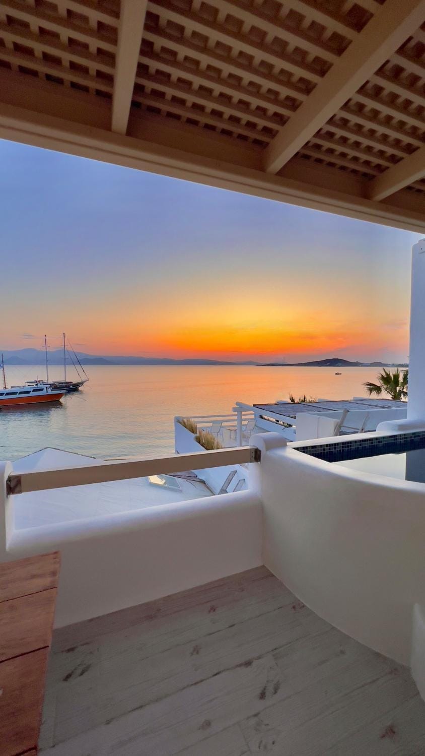 Natural landscape, Hot Tub, View (from property/room), Balcony/Terrace, Sea view, Sunset