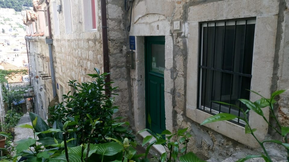 Facade/entrance, Street view