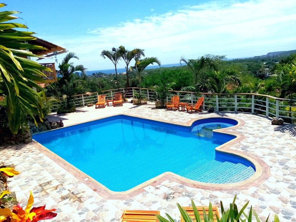 Marybutch Bed and Breakfast in Santa Elena Province