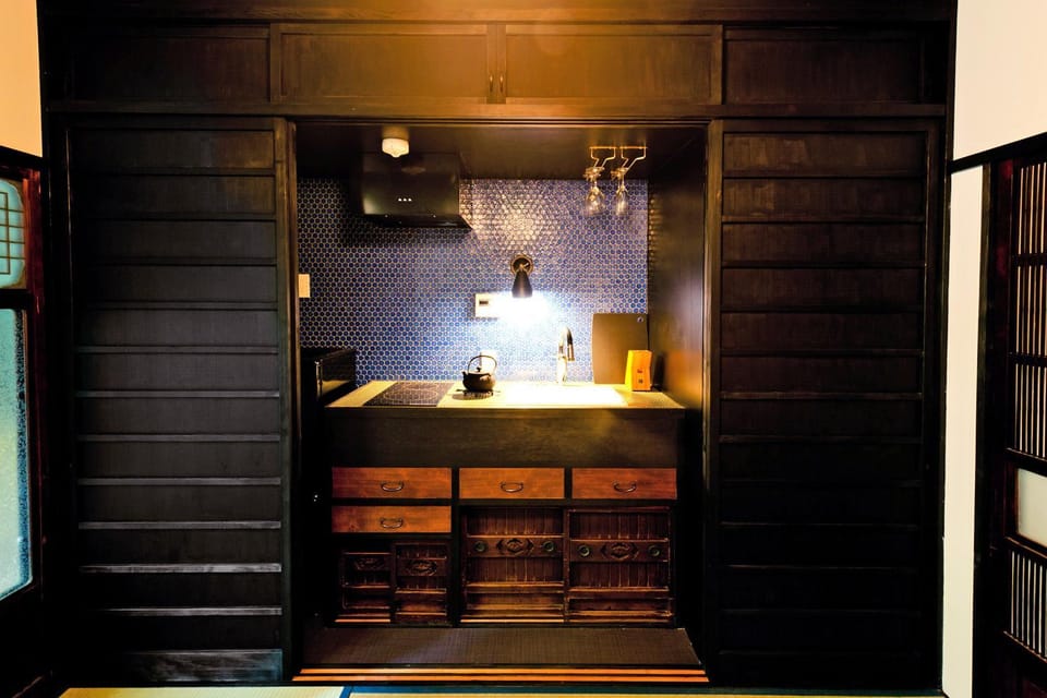 Kitchen or kitchenette