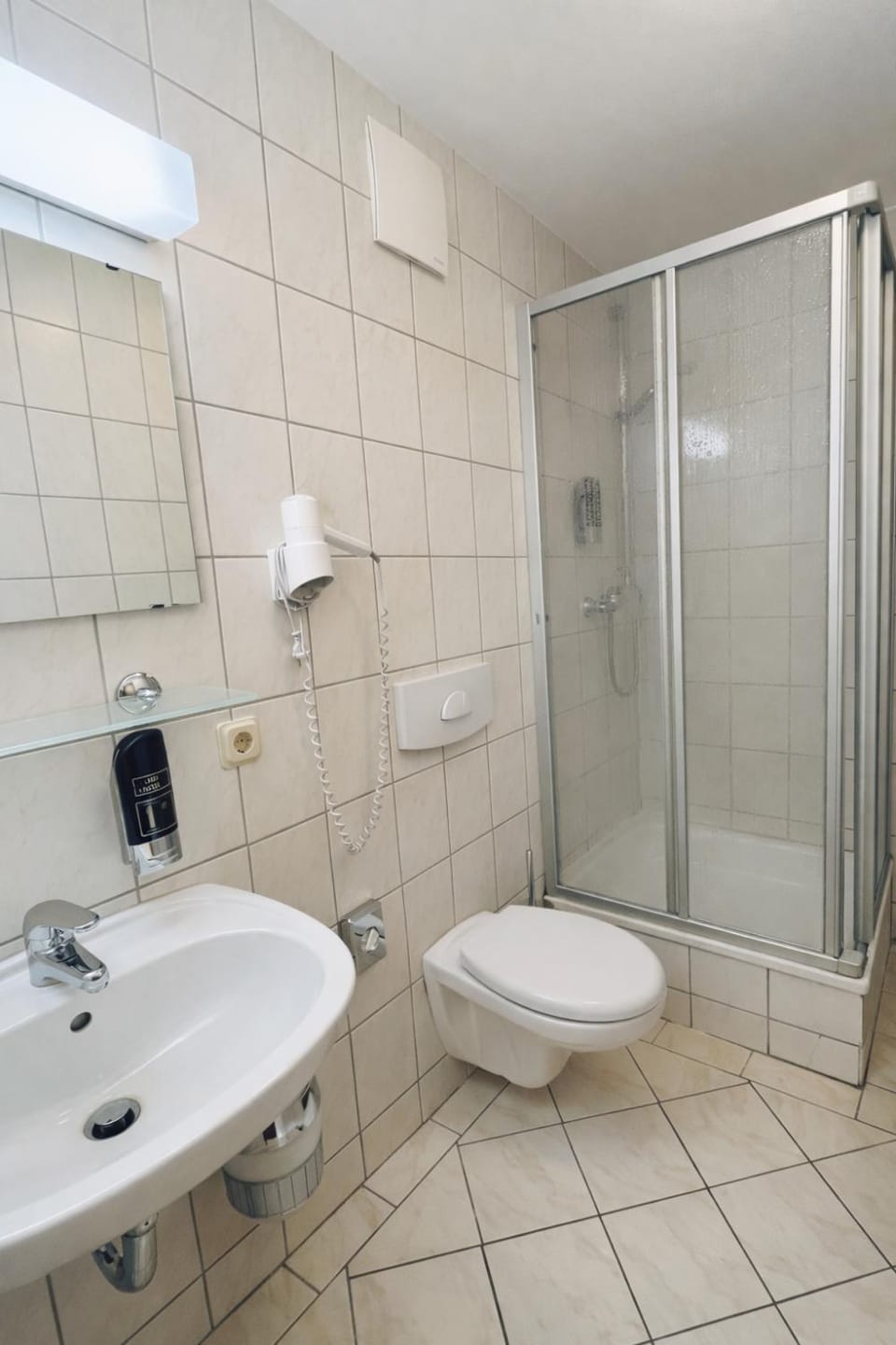 Shower, Toilet, Bathroom, hair dryier