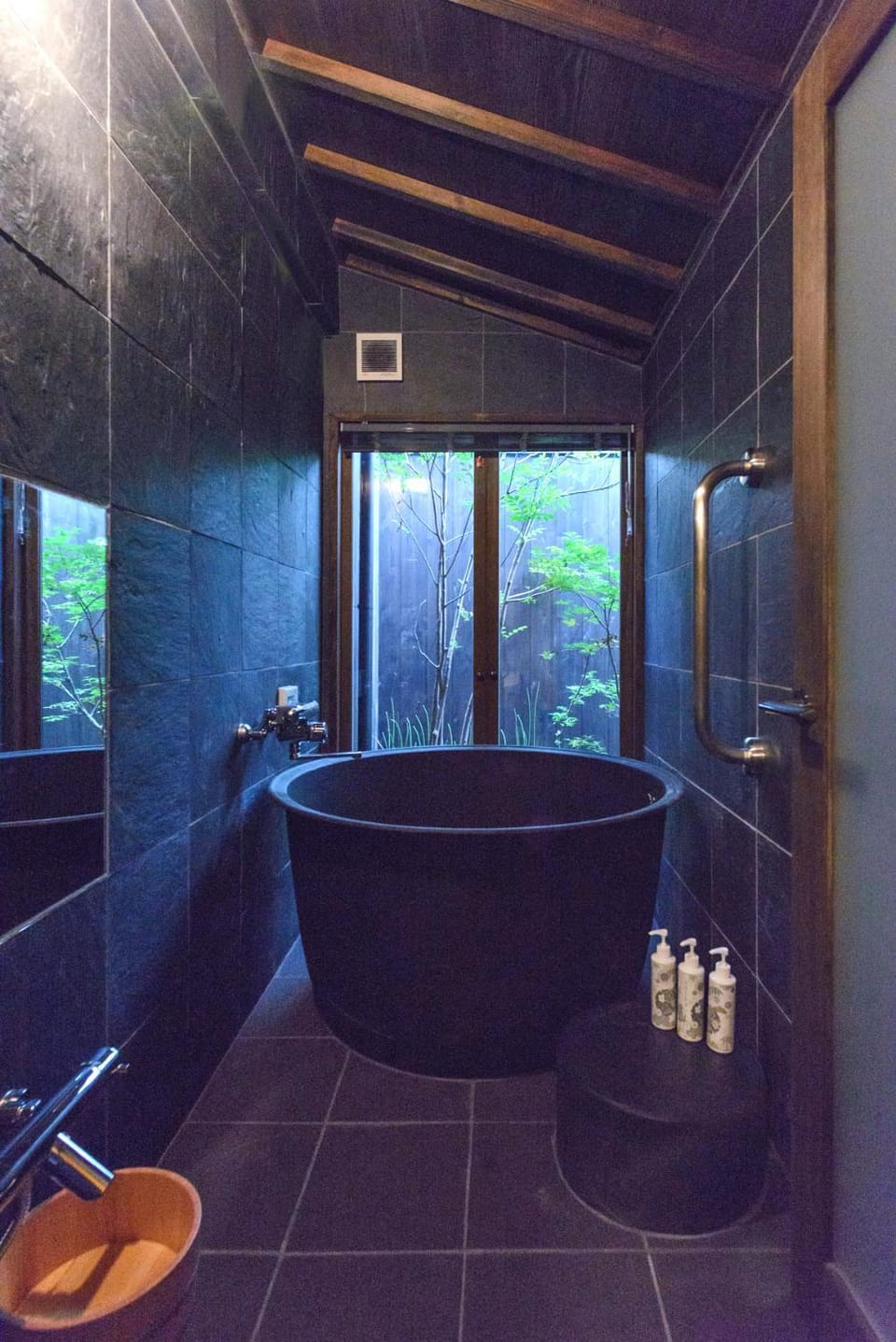 Bathroom, Bath