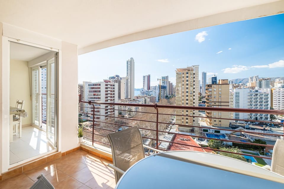 Day, View (from property/room), Balcony/Terrace, Dining area, City view, Sea view