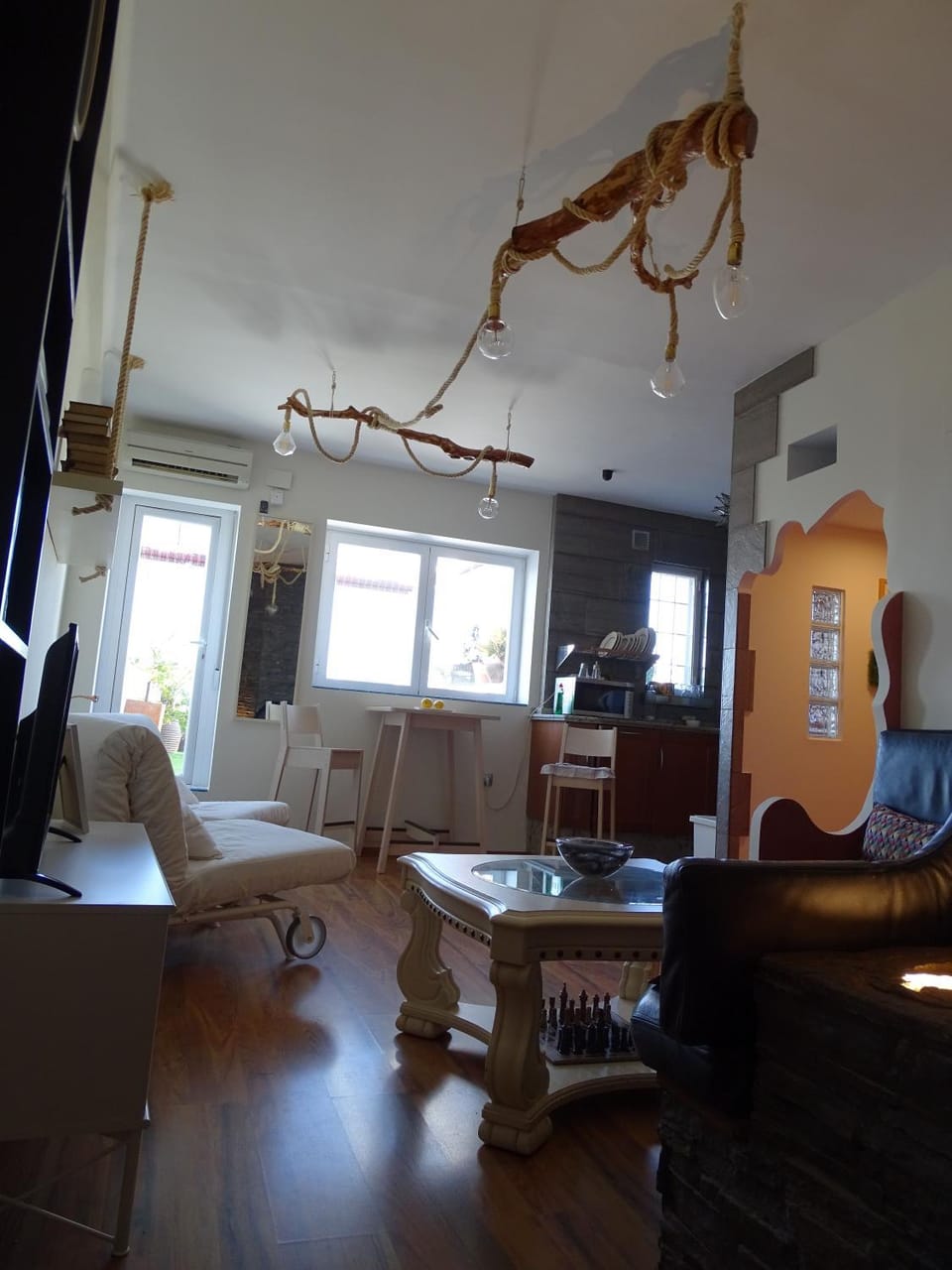 Living room, Decorative detail