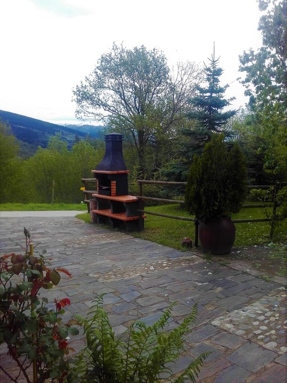 BBQ facilities, Garden