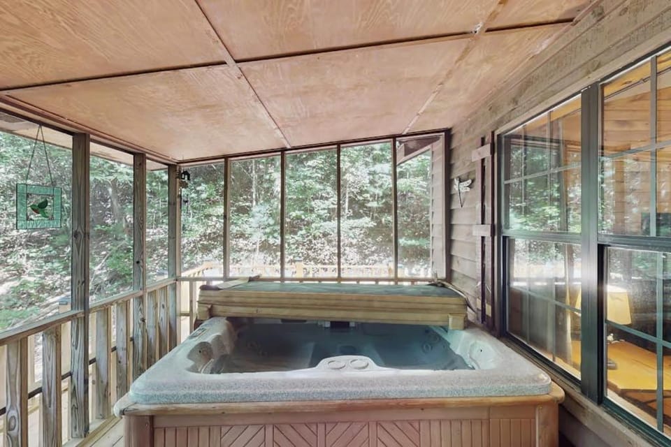 Bird Haus House in White County