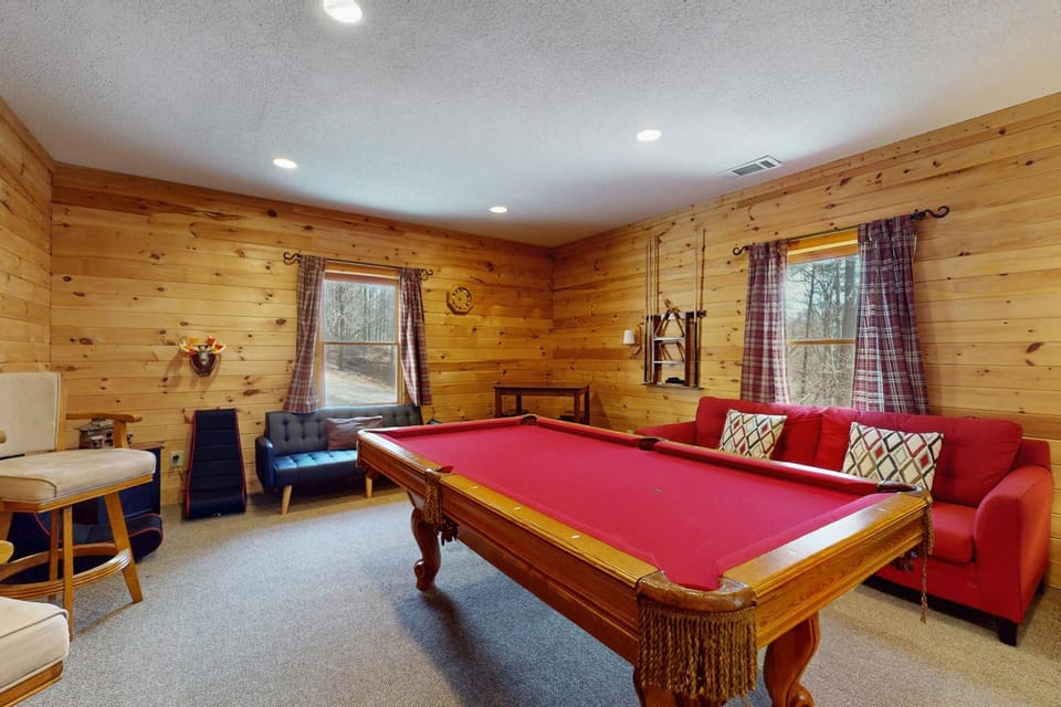 Bears Cove House in White County