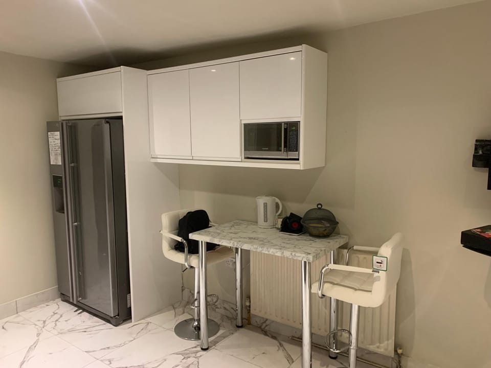 TV and multimedia, Kitchen or kitchenette, Dining area, Breakfast, minibar, oven