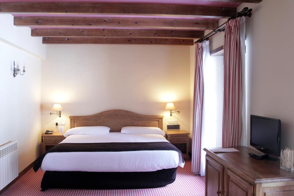 Hotel Chalet Bassibe Hotel in Catalonia