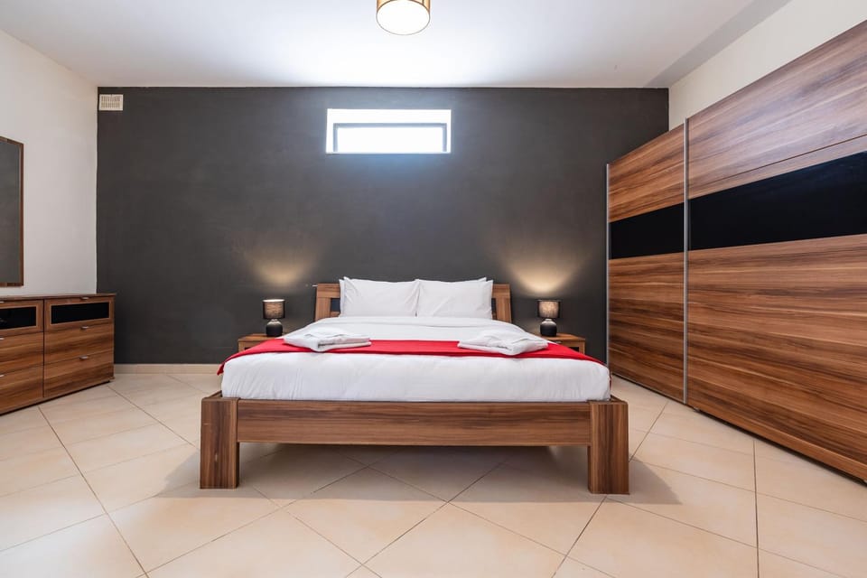 Mandalay Cozy & Affordable Apartment with Patio Apartment in Malta