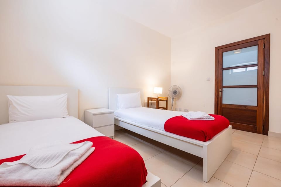Mandalay Cozy & Affordable Apartment with Patio Apartment in Malta