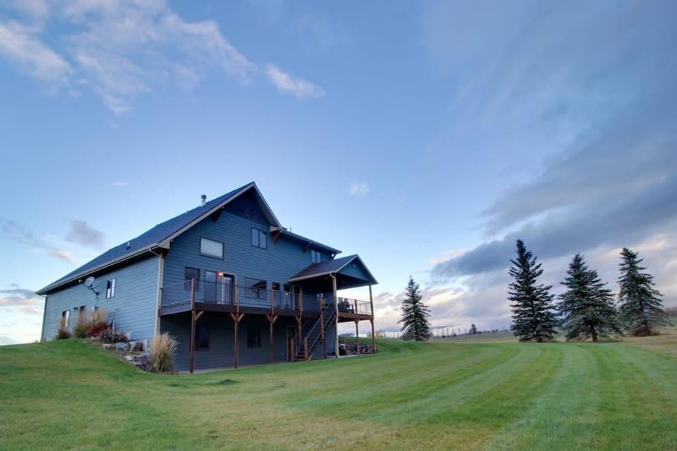 Elk Park Lodge House in Idaho