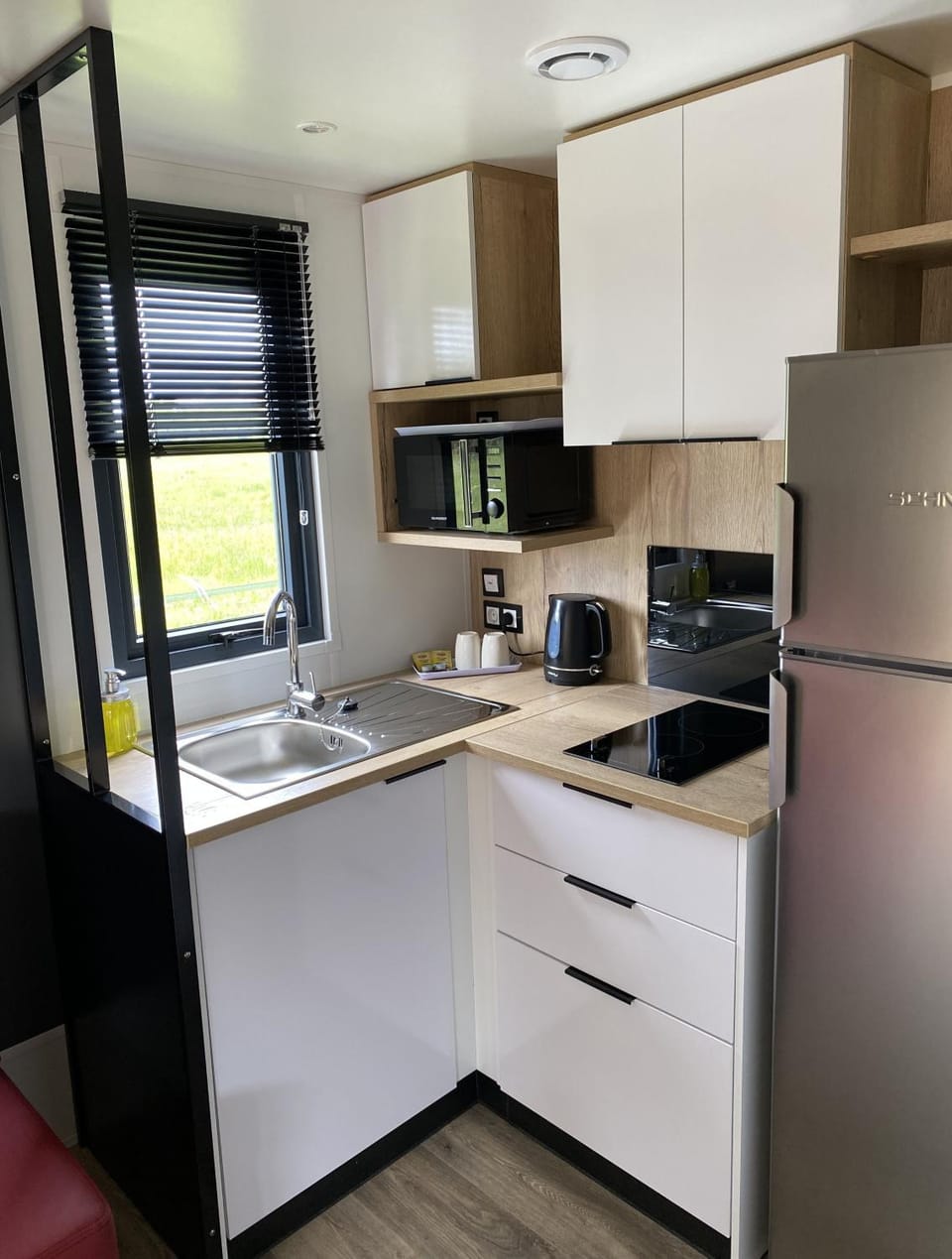 Domaine Les Abberts Campground/ 
RV Resort in Arès