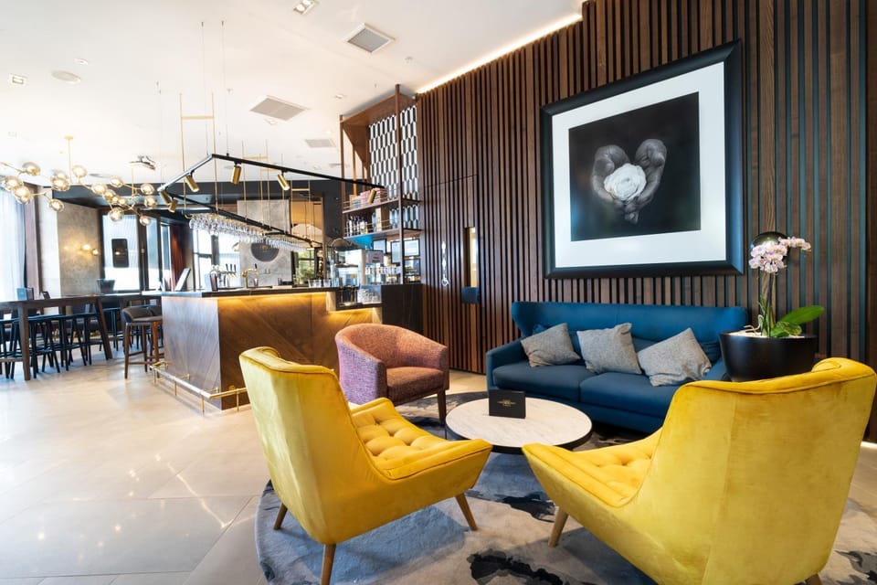 Lobby or reception, Seating area