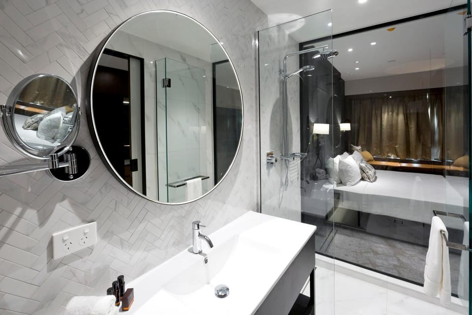 Shower, Bathroom