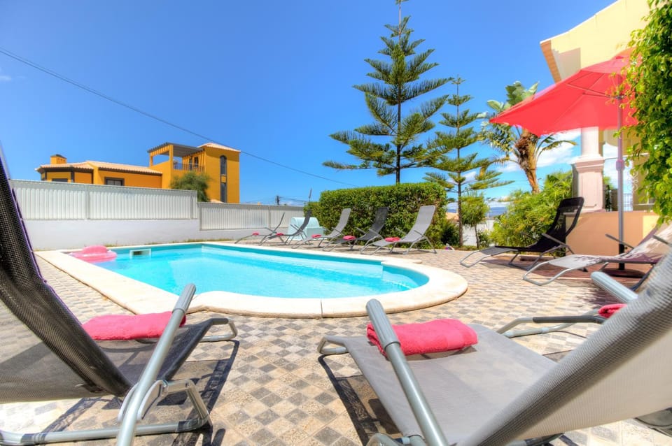 Garden, Swimming pool, Swimming pool