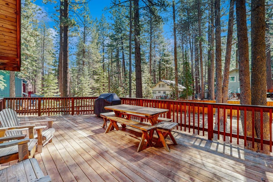 Charming Tahoe Chalet Chalet in South Lake Tahoe