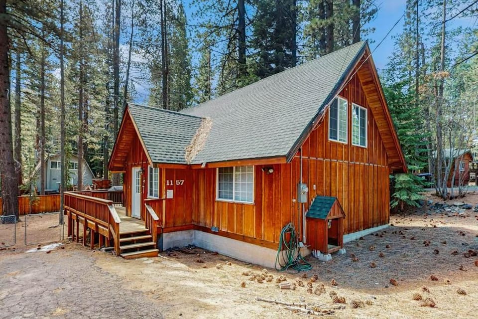 Charming Tahoe Chalet Chalet in South Lake Tahoe