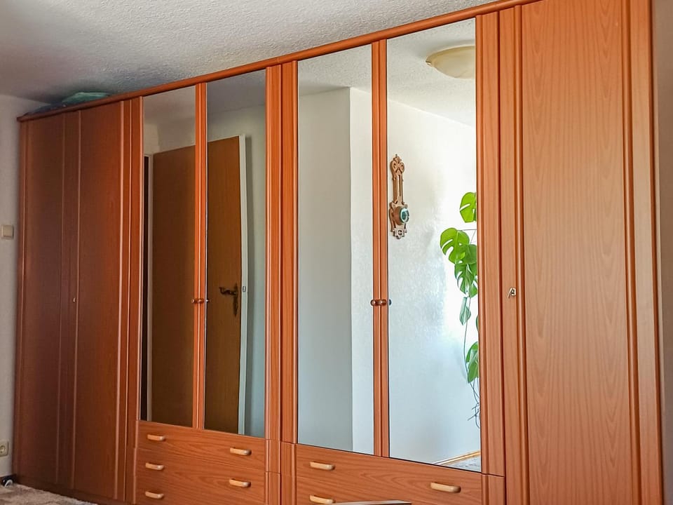 Bedroom, wardrobe