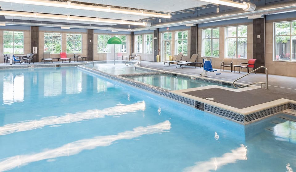 Swimming pool, Swimming pool