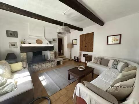 Le Degoutaud Bed and Breakfast in Malaucène