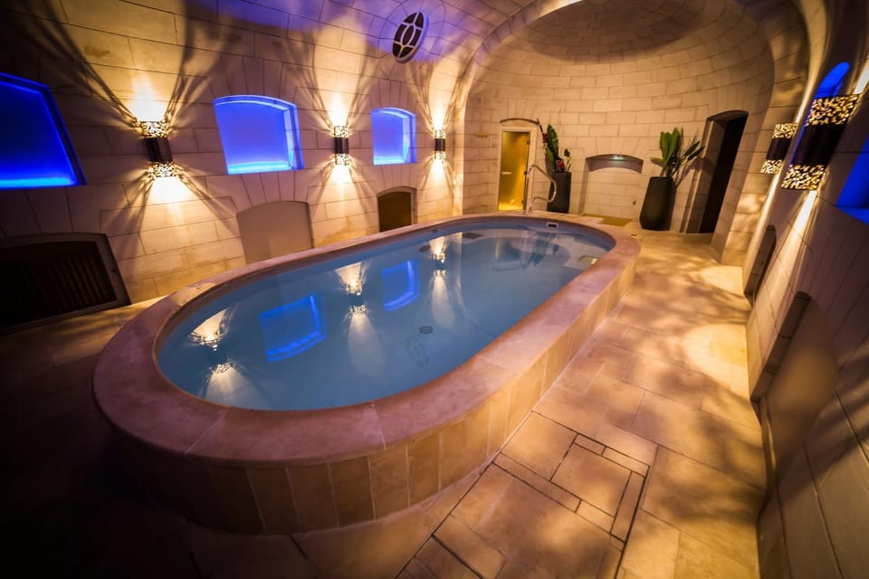 Hot Spring Bath, Hot Tub, Massage, Sauna, Steam room