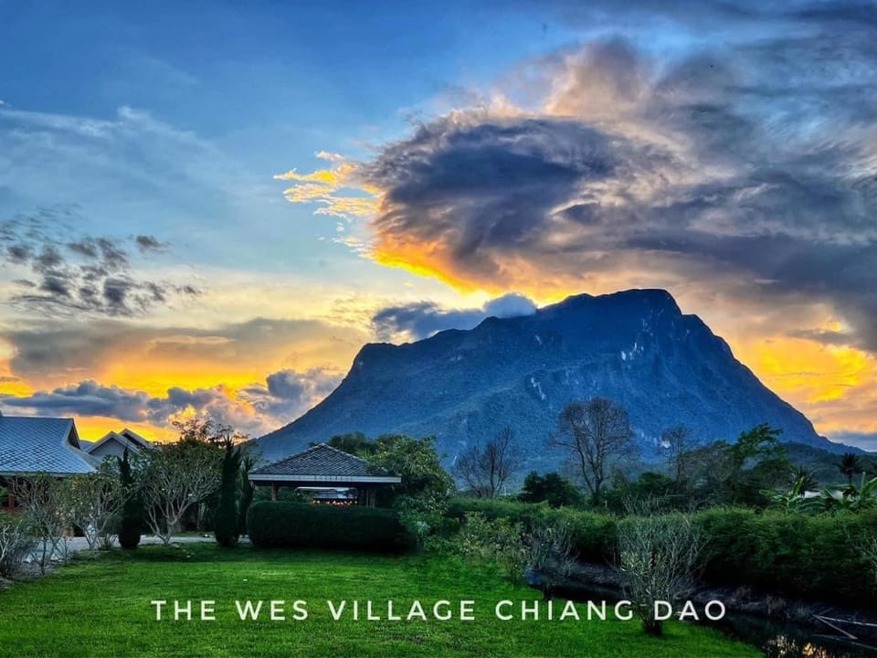 The Wes Village, incl free Breakfast & free today's dish Thai food dinner Bed and Breakfast in Thailand