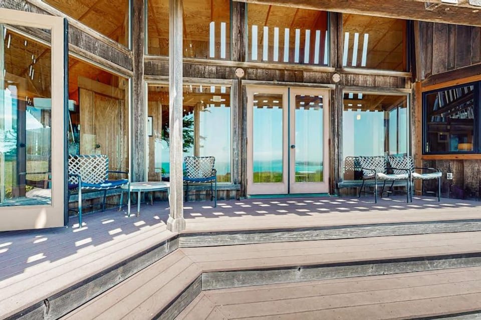 Curtis-Moulton Retreat House in Sonoma County