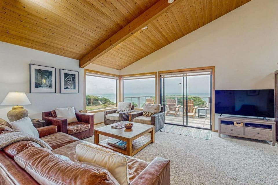 Brammer's Bluff House in Sonoma County