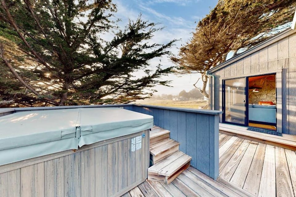 Bowsprit Retreat House in Sonoma County