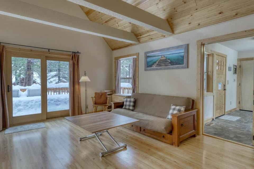 Snowpeak Chalet in Tahoe Donner Chalet in Truckee