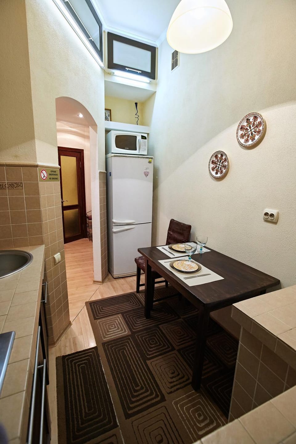 Dining area, Food
