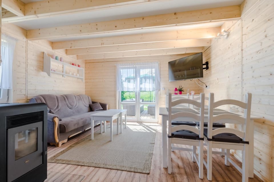Spring, Natural landscape, Winter, Summer, Garden, Bathroom, TV and multimedia, Balcony/Terrace, Living room, Photo of the whole room, Seating area, Dining area, Autumn, On site, Garden view