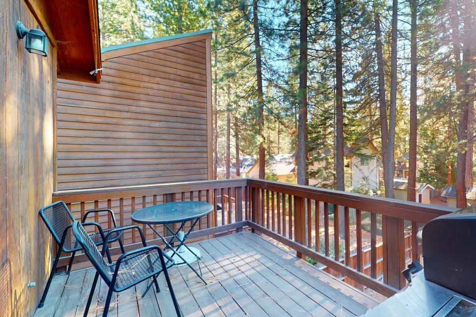 Wanderlust Cabin Cabin in Kings Beach