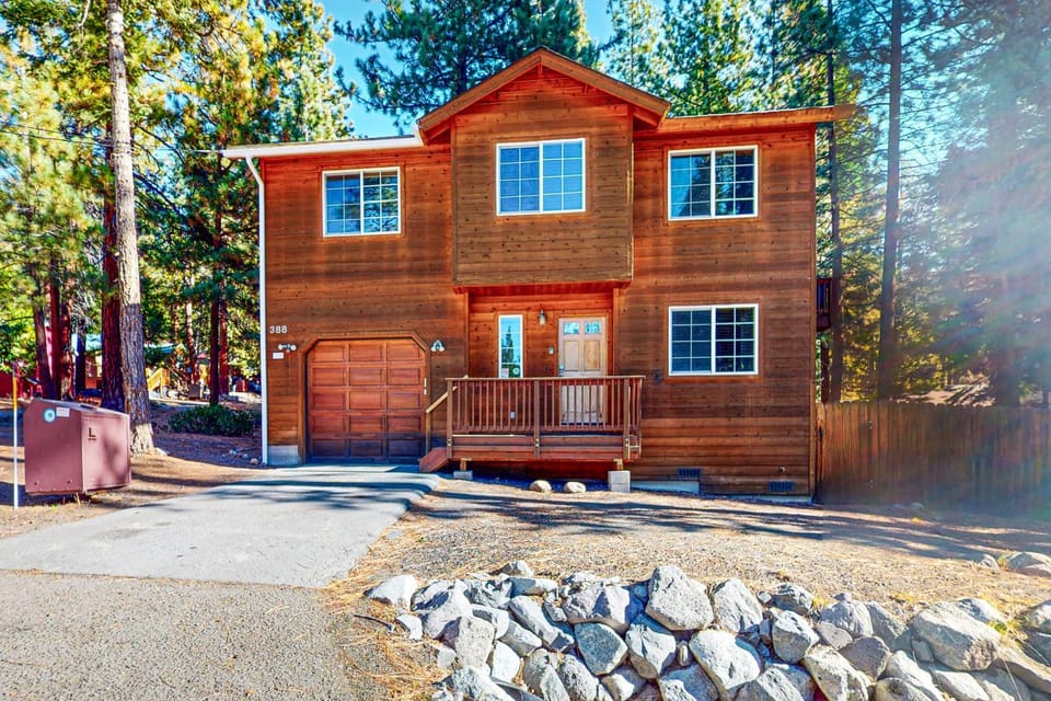 Wanderlust Cabin Cabin in Kings Beach