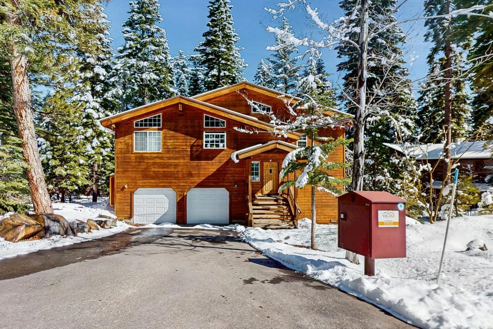 Fawn Lodge House in Tahoe Vista