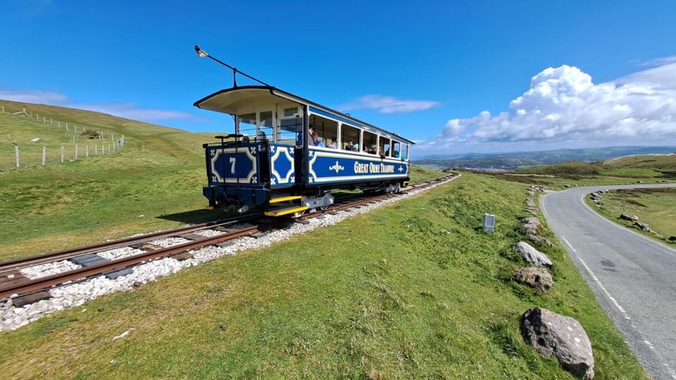 Bryn Goleu Bed & Breakfast Bed and Breakfast in Llandudno