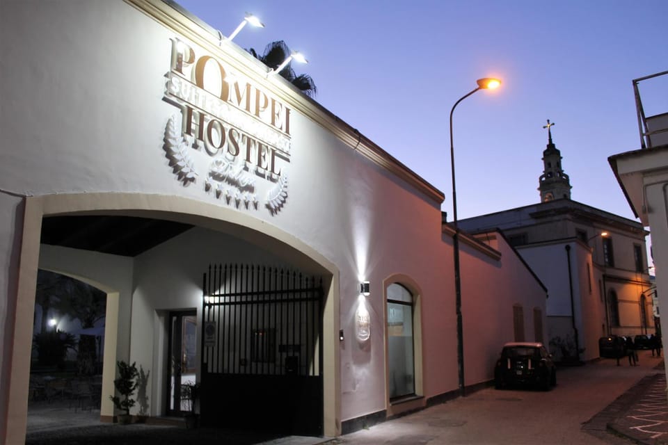 Facade/entrance, Bird's eye view, Place of worship