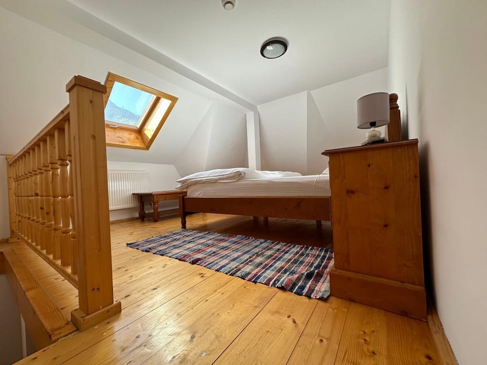 Pensiunea Casa Iancului Bed and Breakfast in Hungary