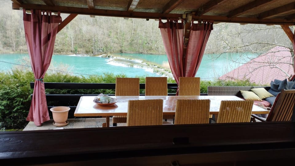 Holiday home Mrežnički šum House in Croatia