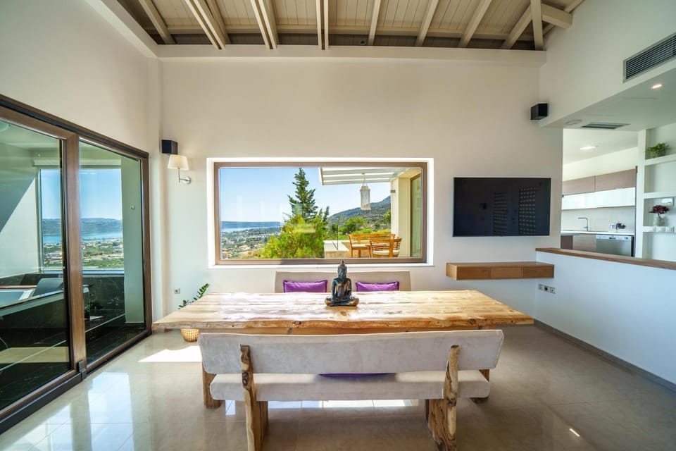 TV and multimedia, Kitchen or kitchenette, Dining area