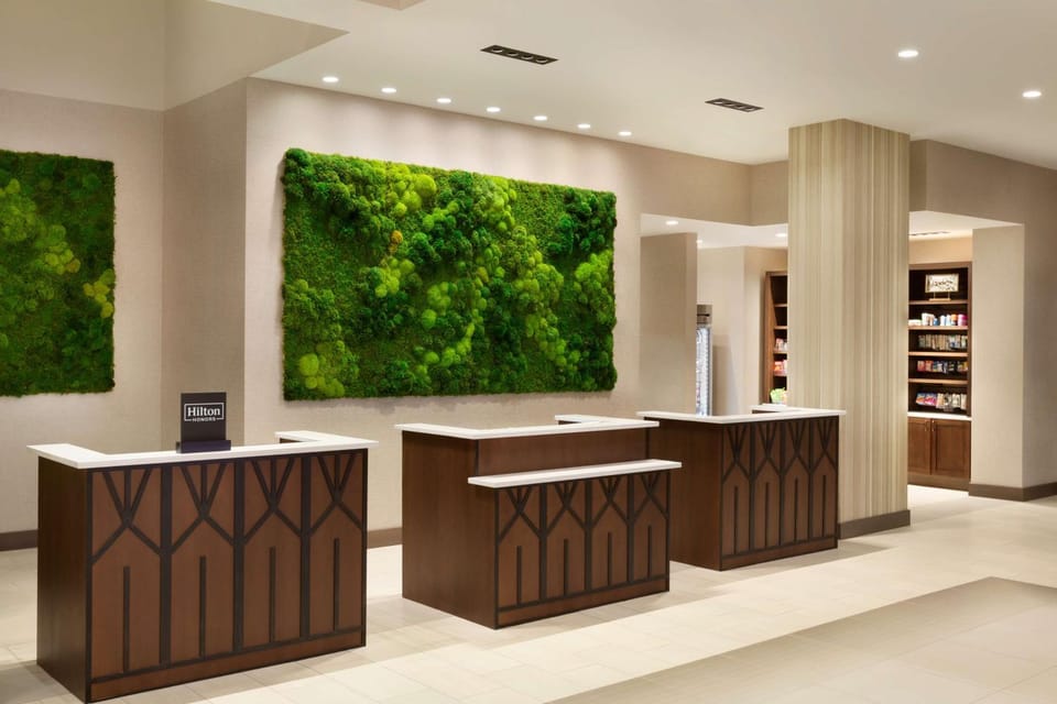 Lobby or reception, Lobby or reception