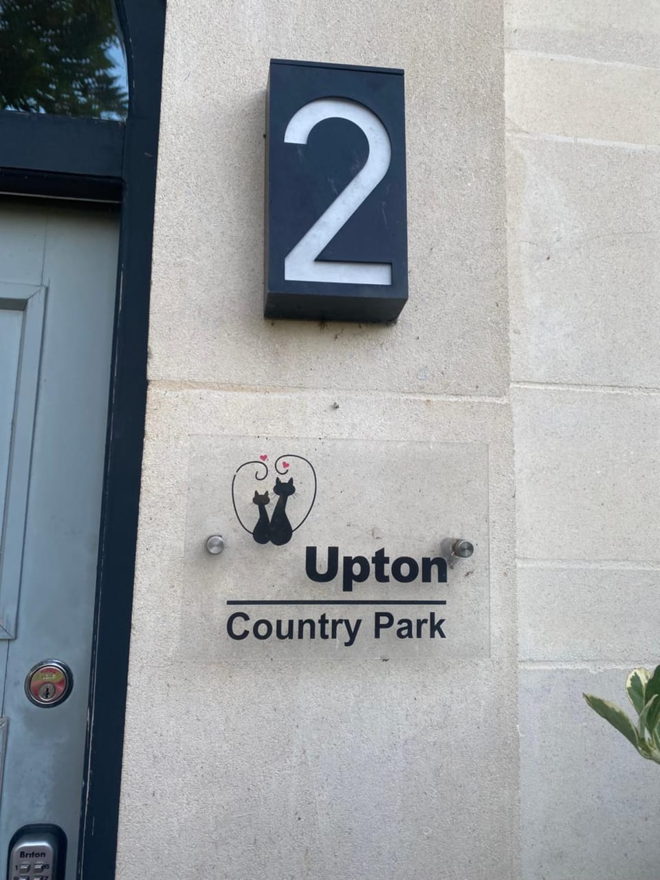 Upton Country Park Guest House Bed and Breakfast in Northampton